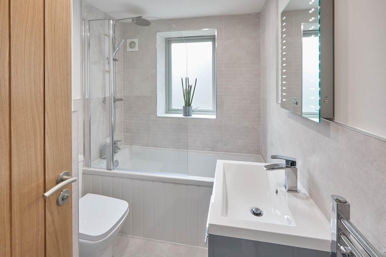 Host & Stay - Coastal Townhouse Whitby Eksteriør billede
